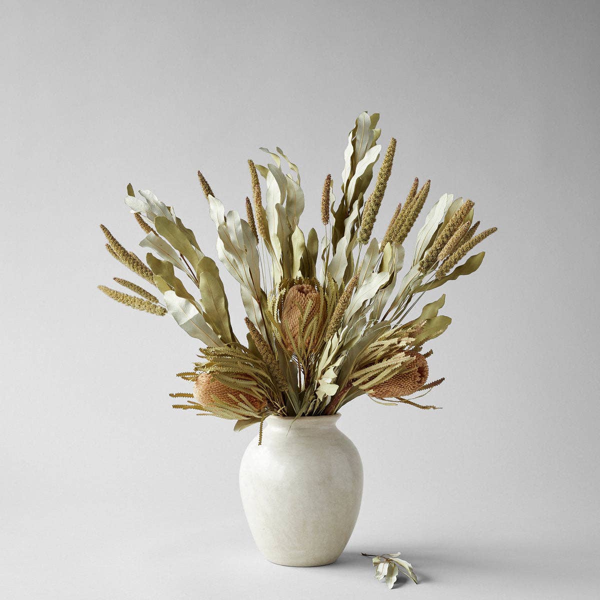Dried Banksia Foliage Bunch