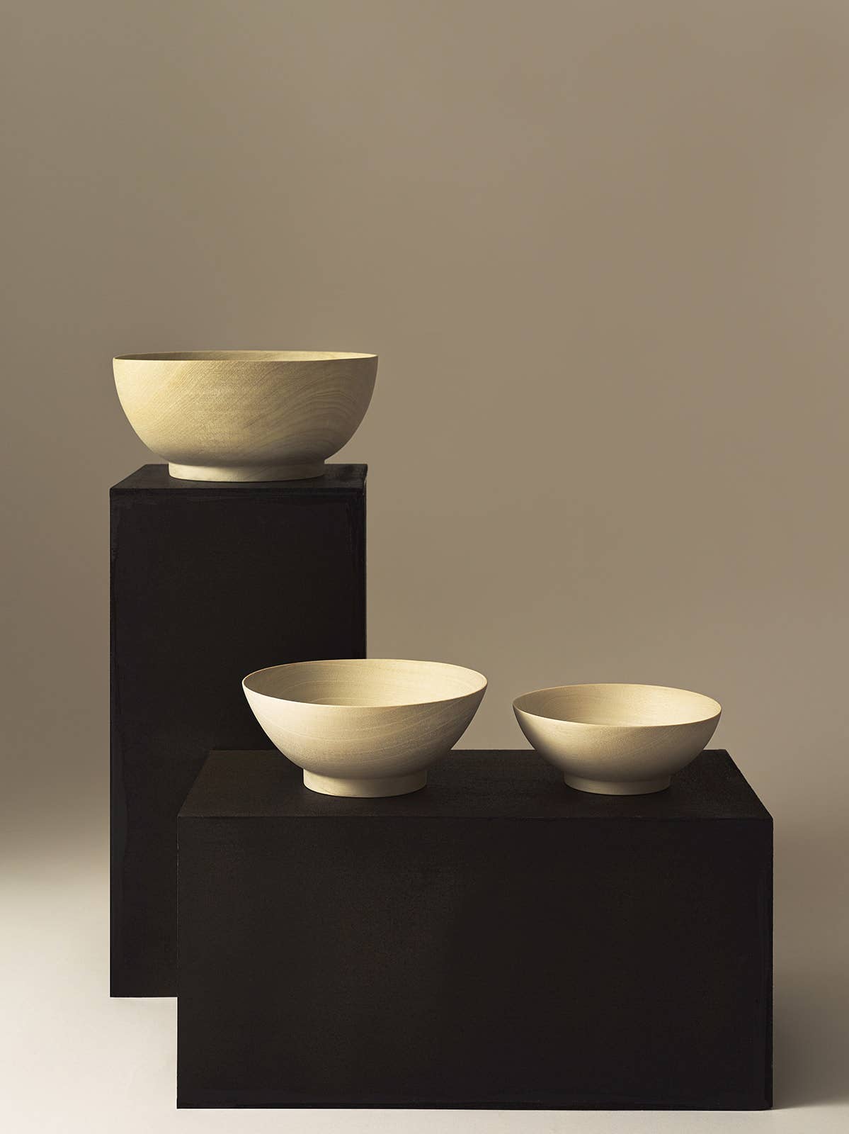 Pedestal Bowl Snack 6": Snack / Mahogany