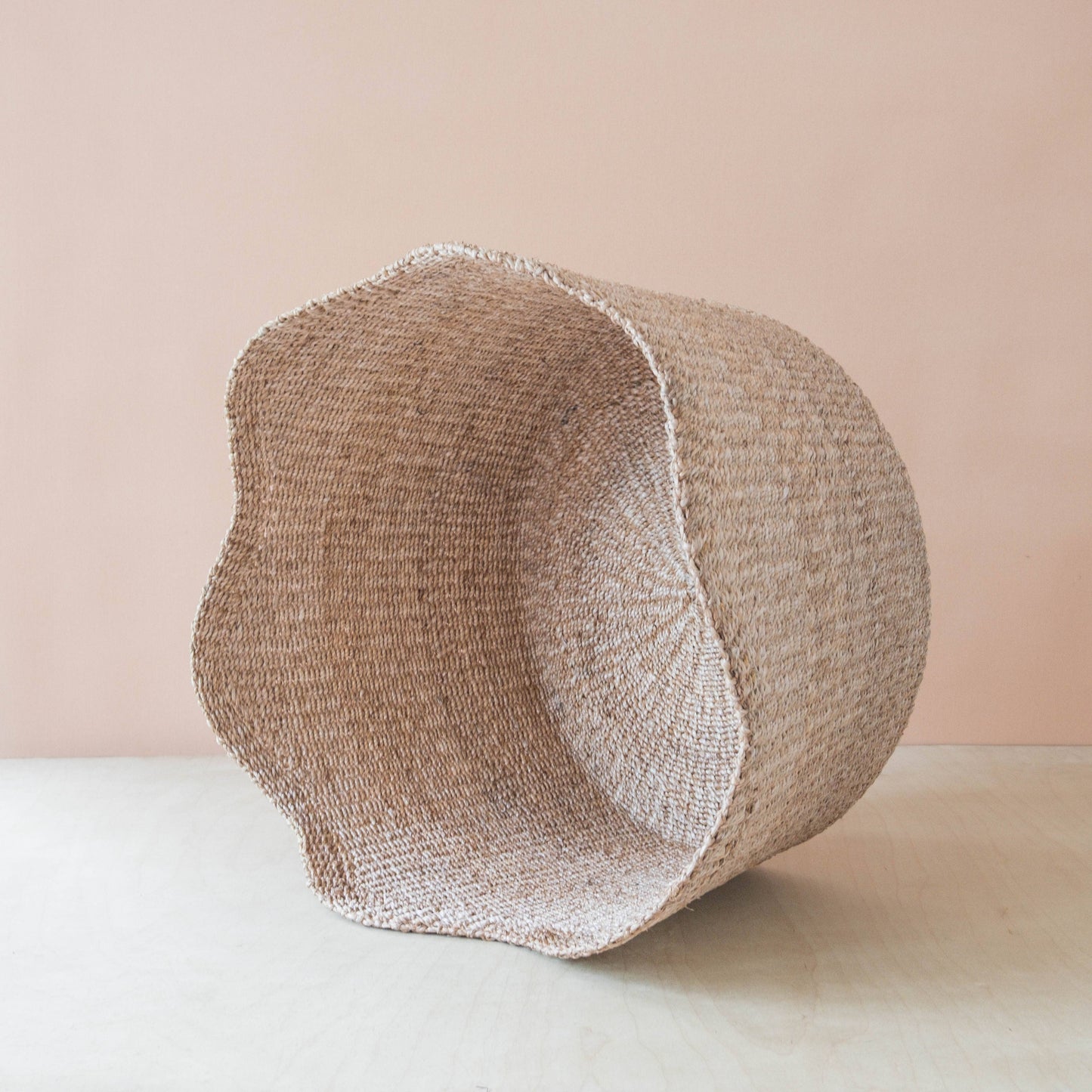 Jumbo Scallop Basket – Natural Handwoven Abaca Basket