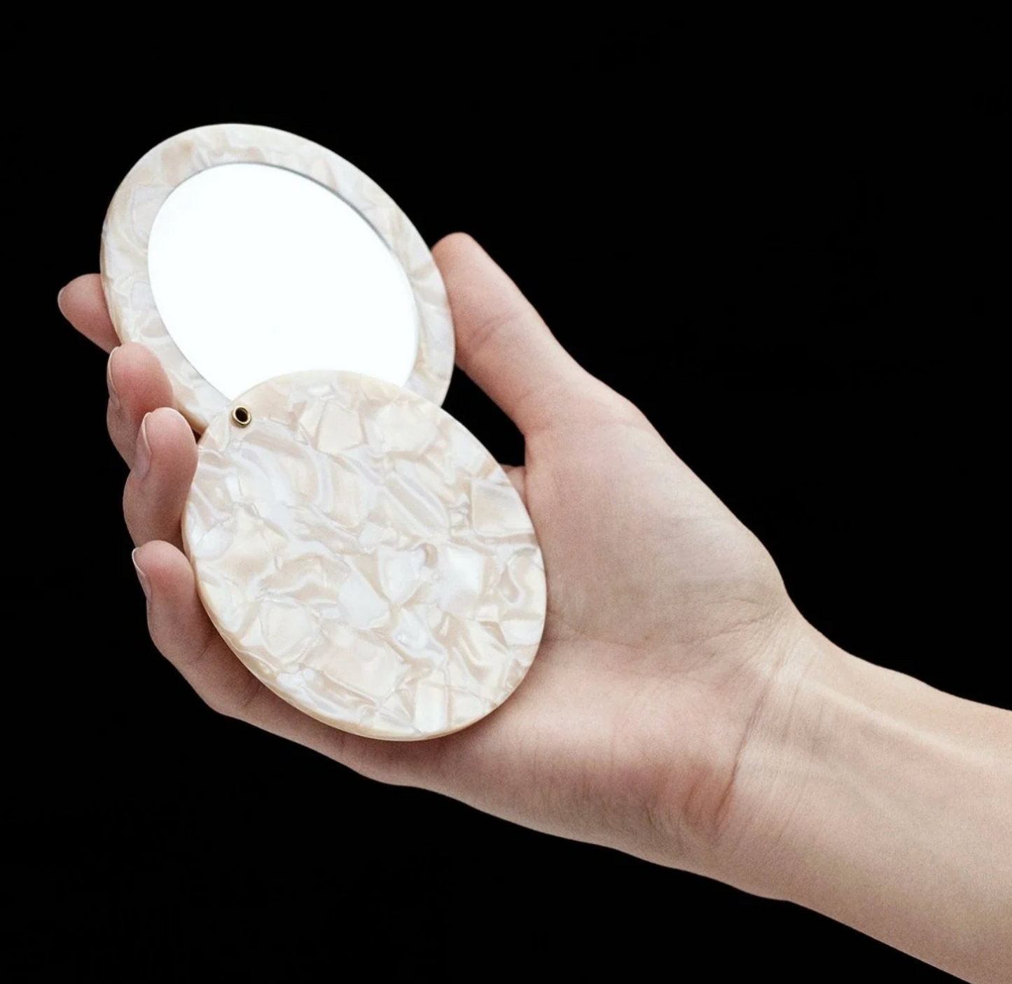 Circle Mirror White Shell