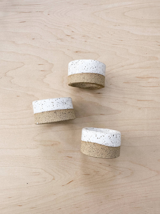 Ceramic Napkin Ring: Solid White