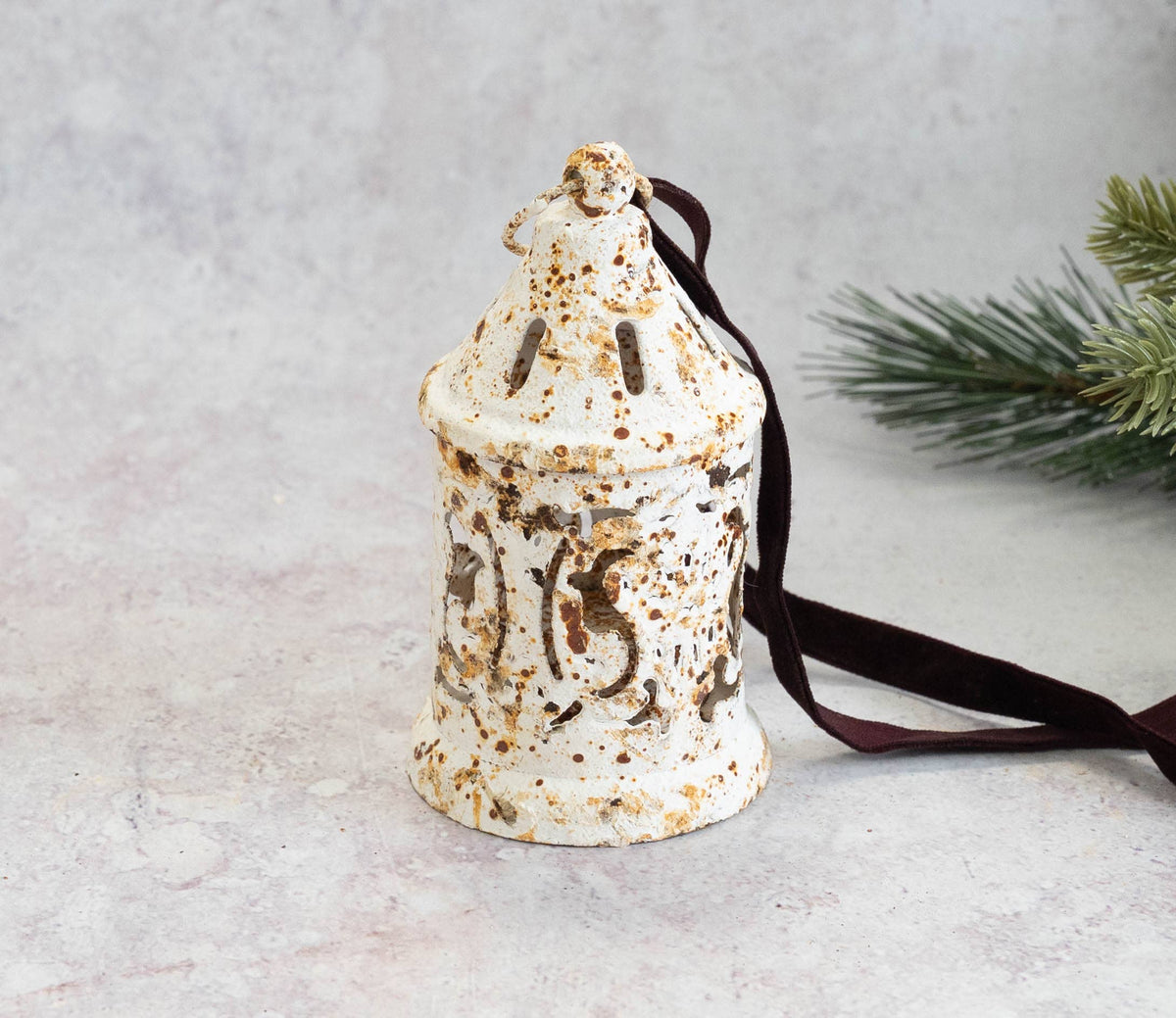 Columbary Decorative Rustic Iront Hanging Decoration
