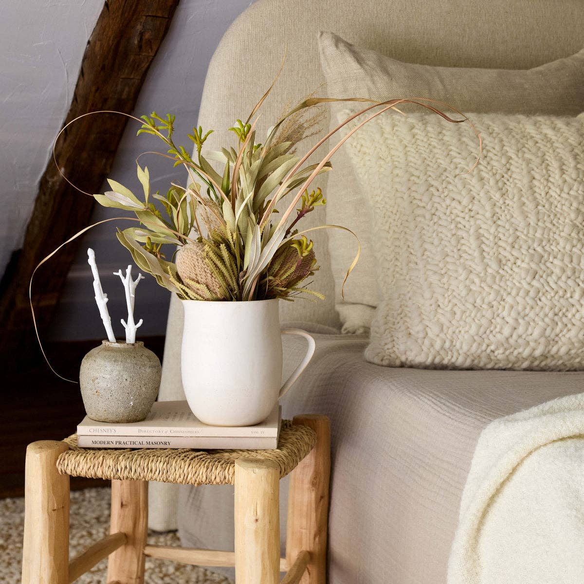 Dried Banksia Foliage Bunch