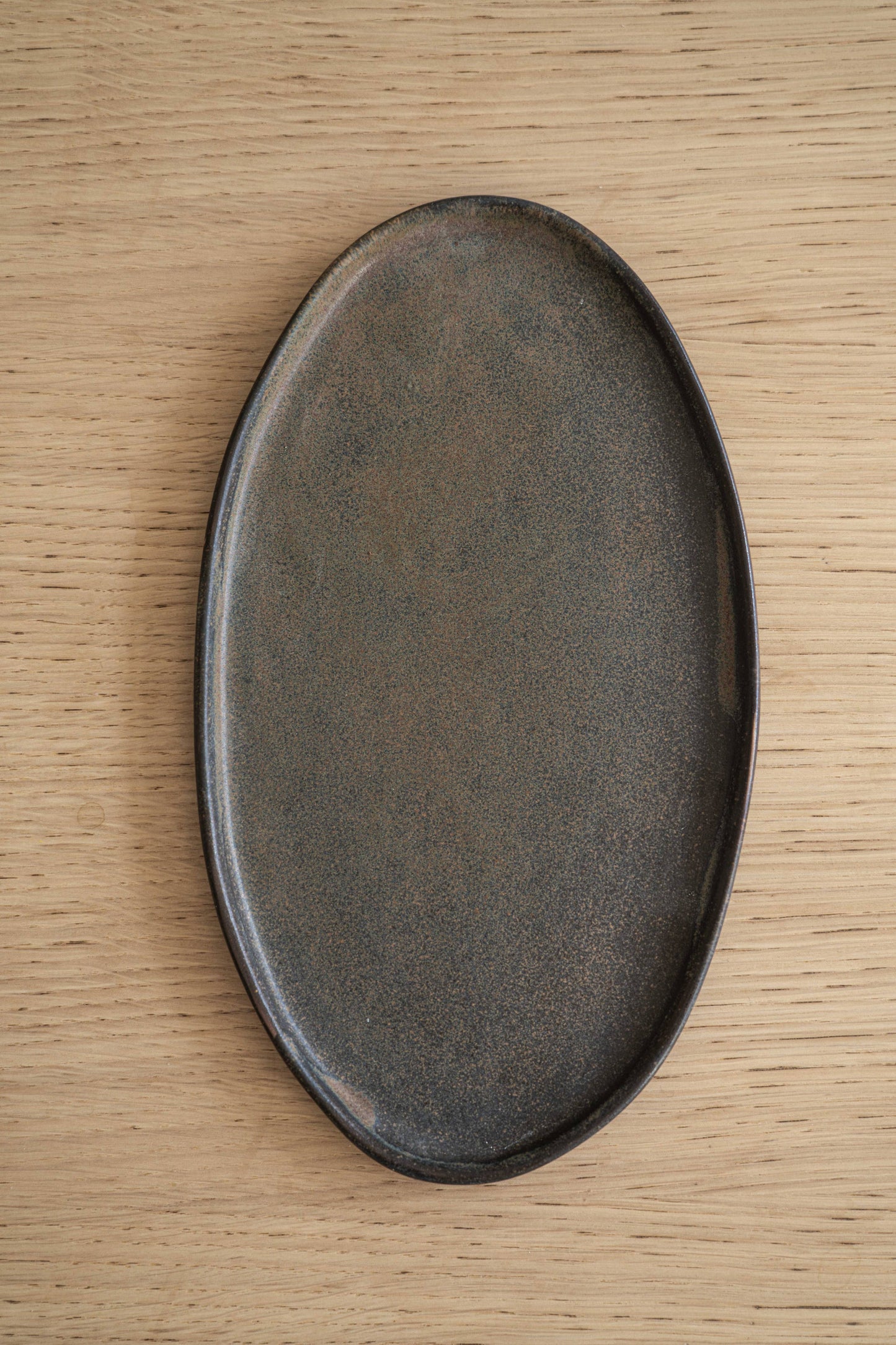 Rust Stoneware Oval Serving Platter: Medium