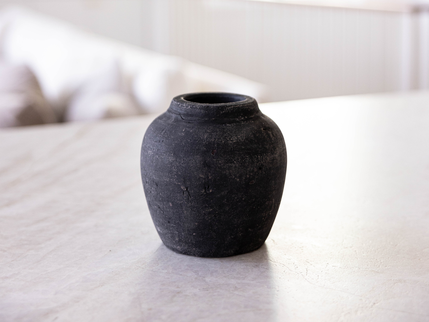 Leon Black Wash Round Vase