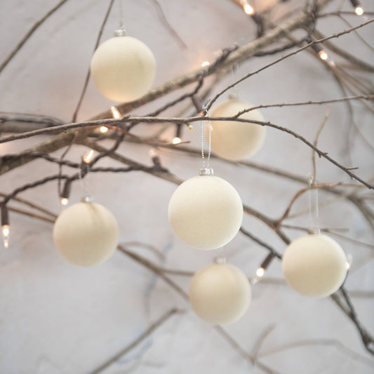 2.5" OATMEAL FLOCKED BALLS