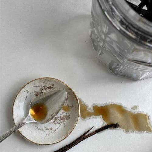 House-Made Madagascar Vanilla Extract: Vial (2 Fl oz)