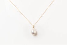 Load image into Gallery viewer, Baroque Pearl Necklace
