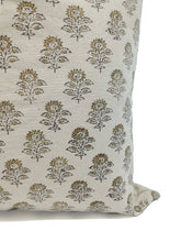 Load image into Gallery viewer, Hand block print cotton pillow
