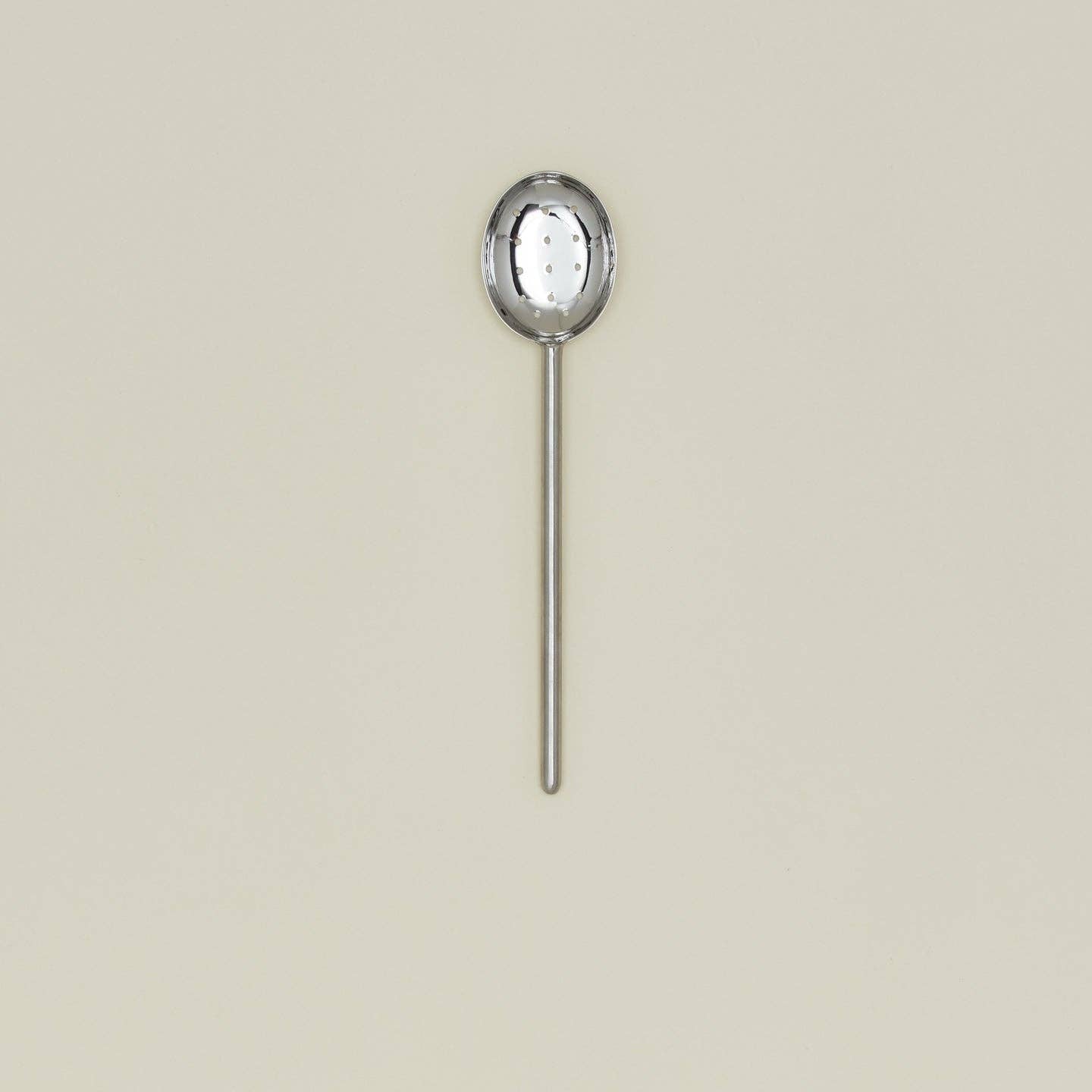SIMPLE METAL SLOTTED SPOON - SILVER