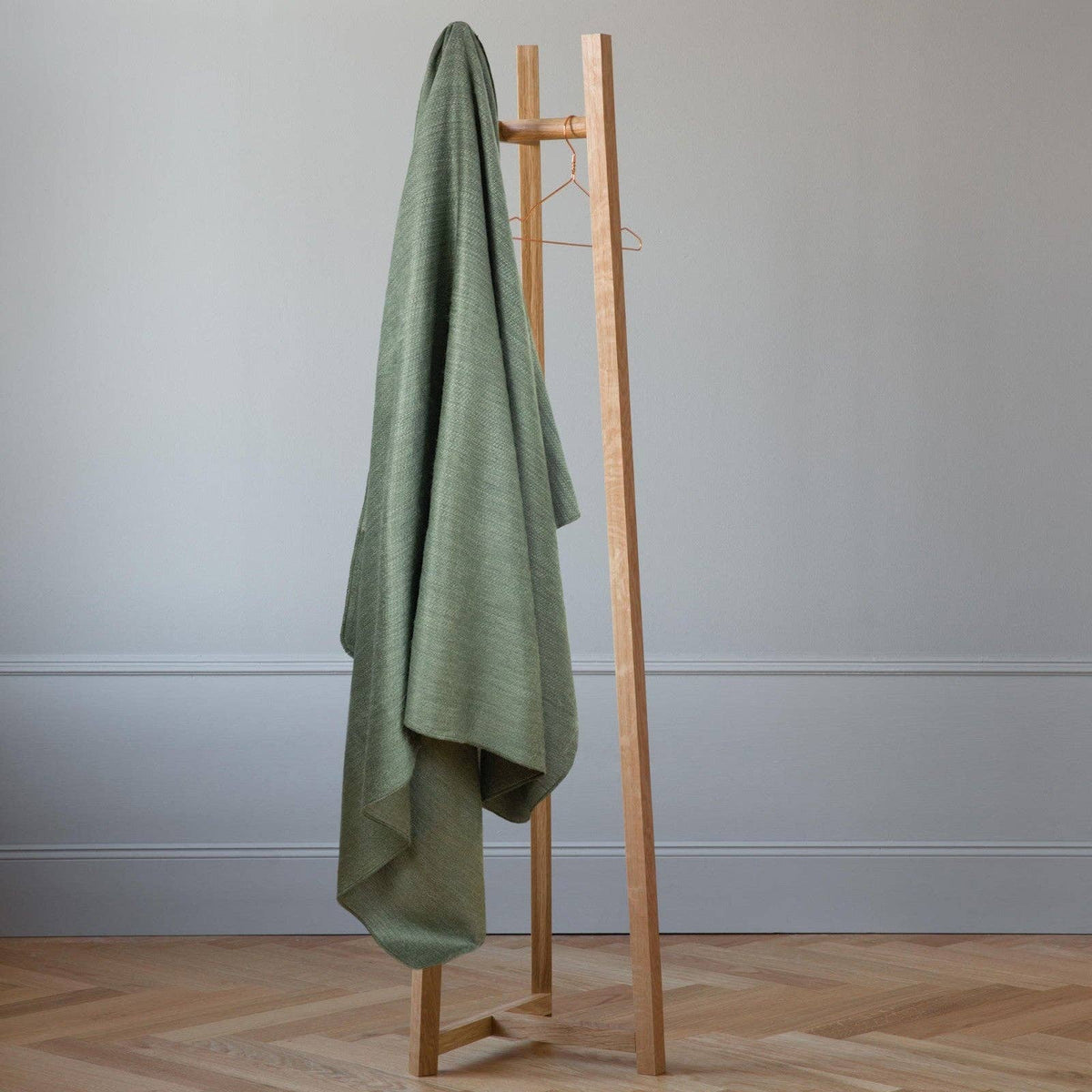 Gualea - Double Density Baby Alpaca Wool Throw - Sage Green - puck and abby