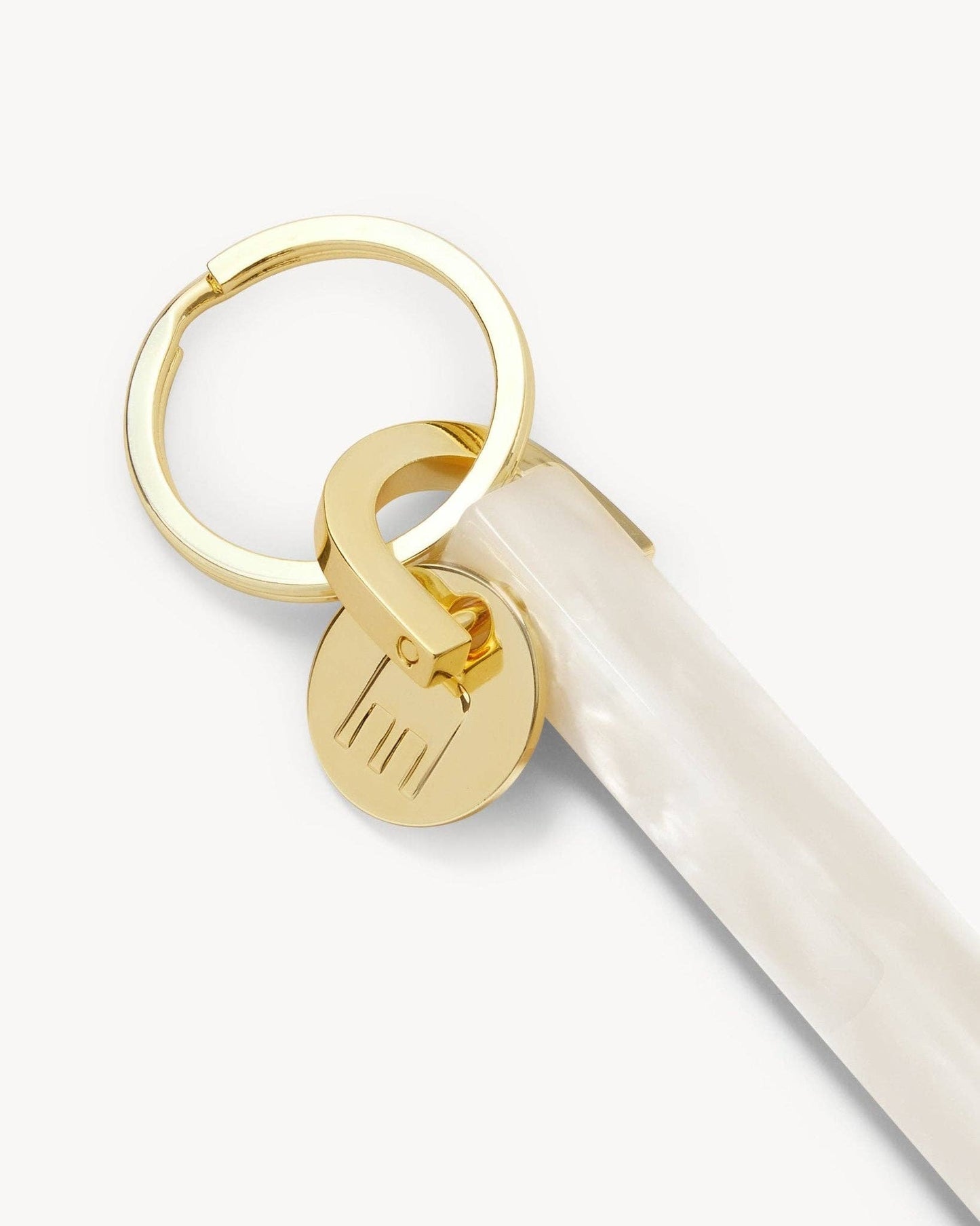Bar Keychain in White Shell