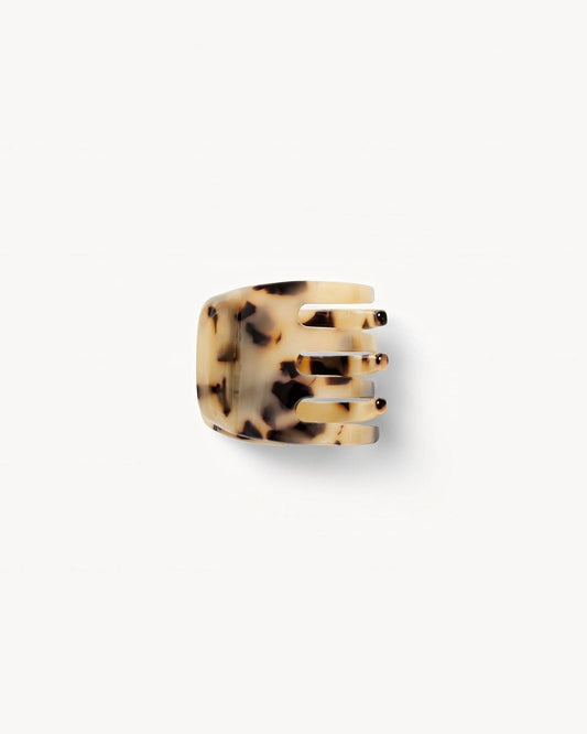 Mini Claw in Blonde Tortoise - puck and abby