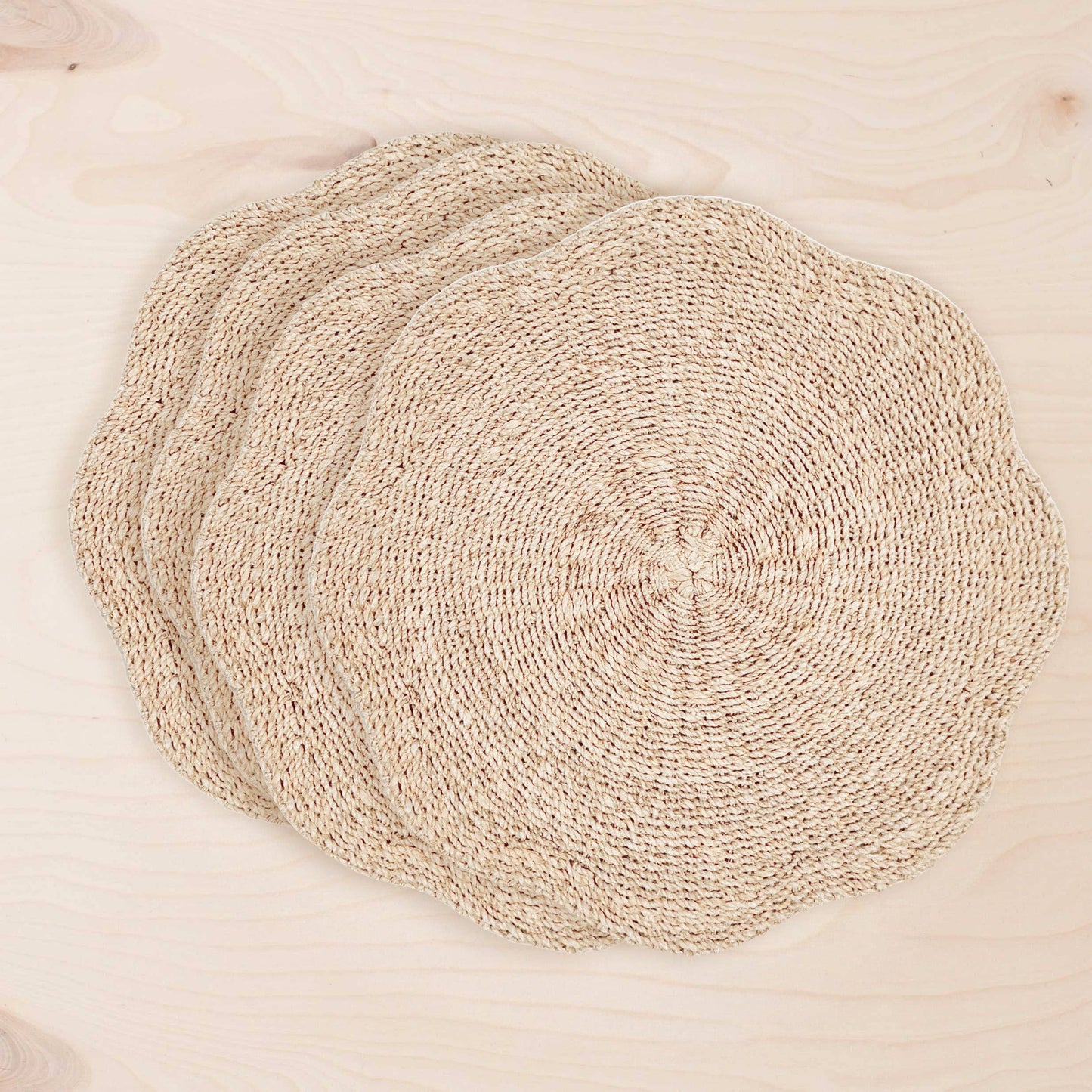 Natural Scallop Placemats, set of 4 – Woven Abaca Placemats