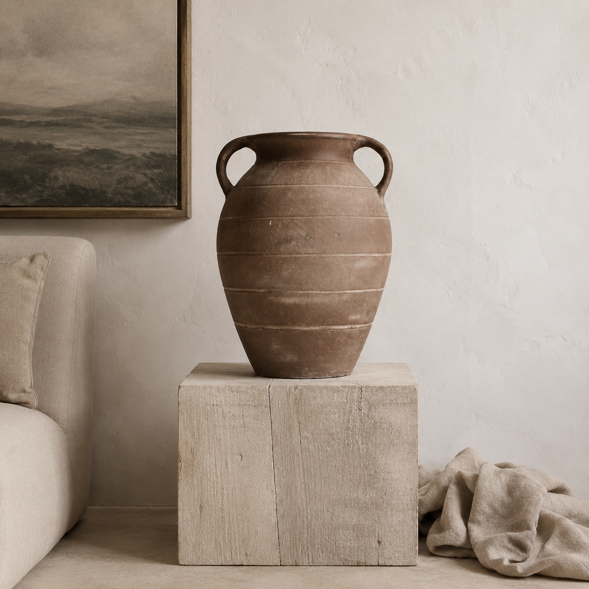 Artisanal Vase - puck and abby