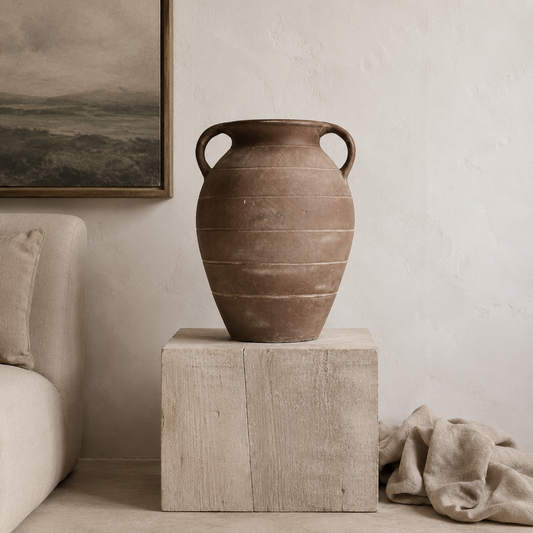 Artisanal Vase - puck and abby