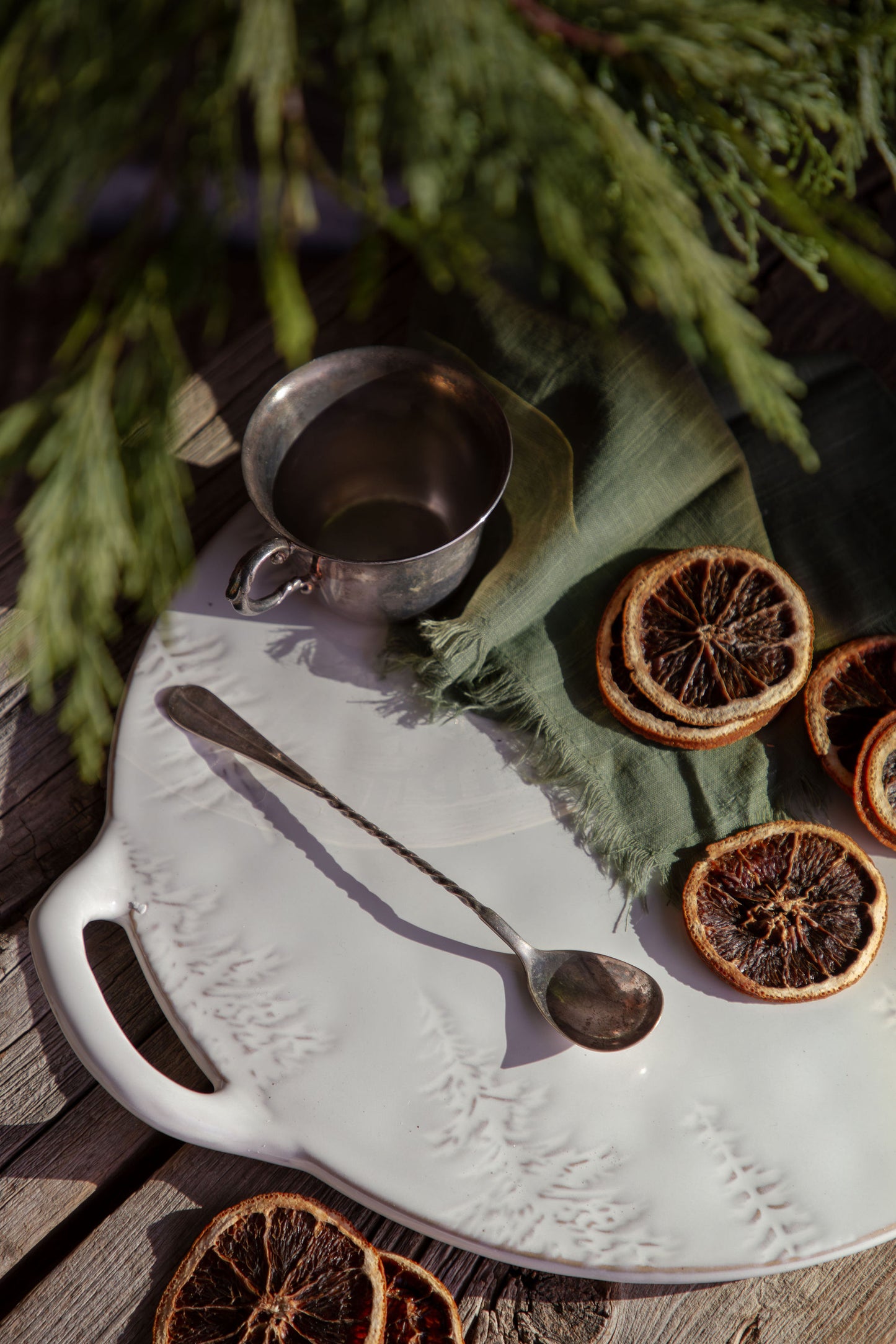 Embossed Tree Platter w/ Handles