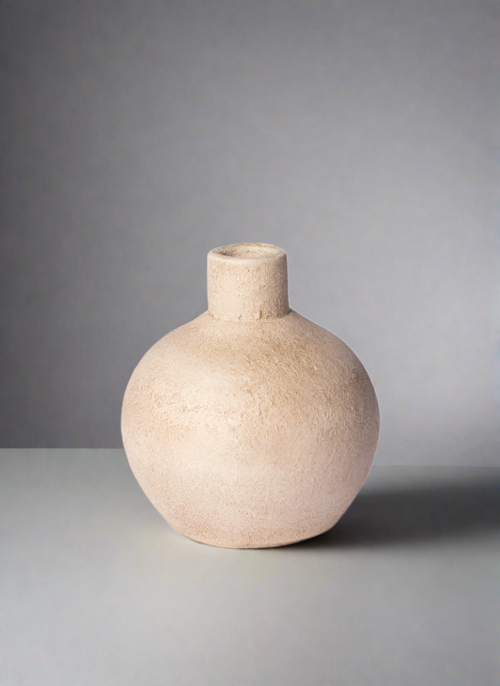 Apple Vase - puck and abby