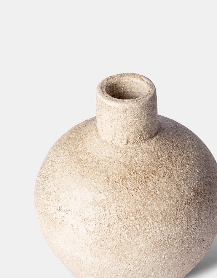 Apple Vase - puck and abby