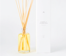 Load image into Gallery viewer, Guava Fig Reed Diffuser
