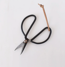 Load image into Gallery viewer, Garden Scissors
