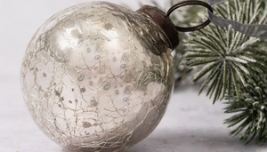 Medium Crackle Glass Bauble