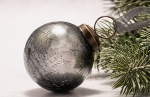 Medium Crackle Glass Bauble