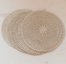 Load image into Gallery viewer, Abaca Fiber Natural Placemts
