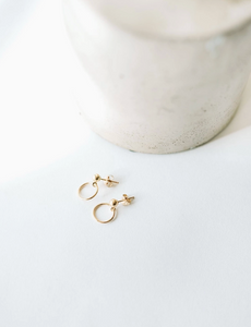 Circlet Studs