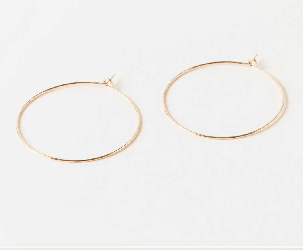 Essential Hoop Earrings