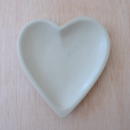 Large Heart Dish - Natural