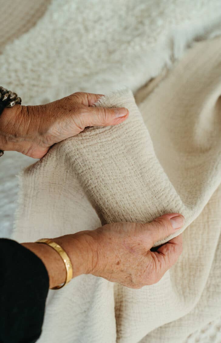 Malabar Throw Blanket Fog