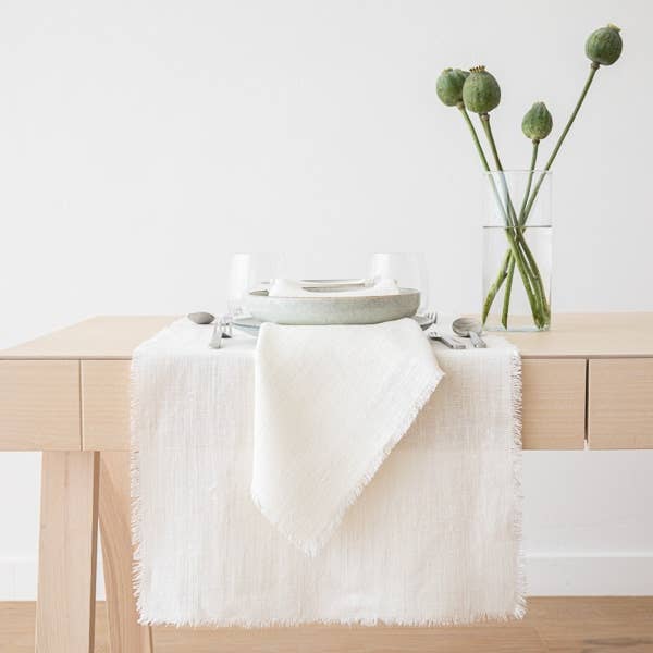 Linen Runner Off White Rustic: 18 x 108
