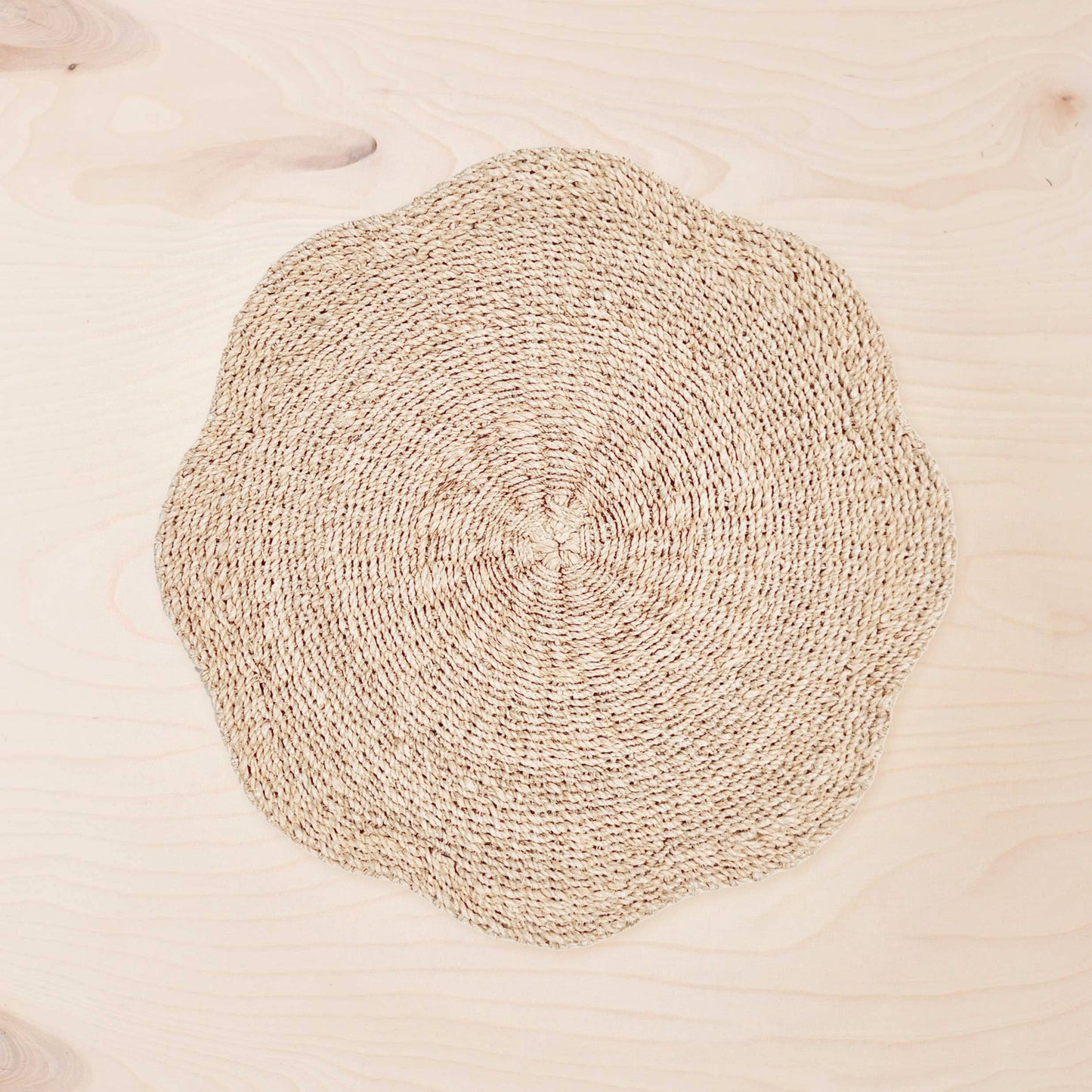 Natural Scallop Placemats, set of 4 – Woven Abaca Placemats