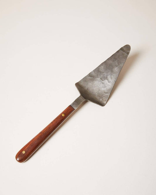 Artisan Forged Server: Wooden