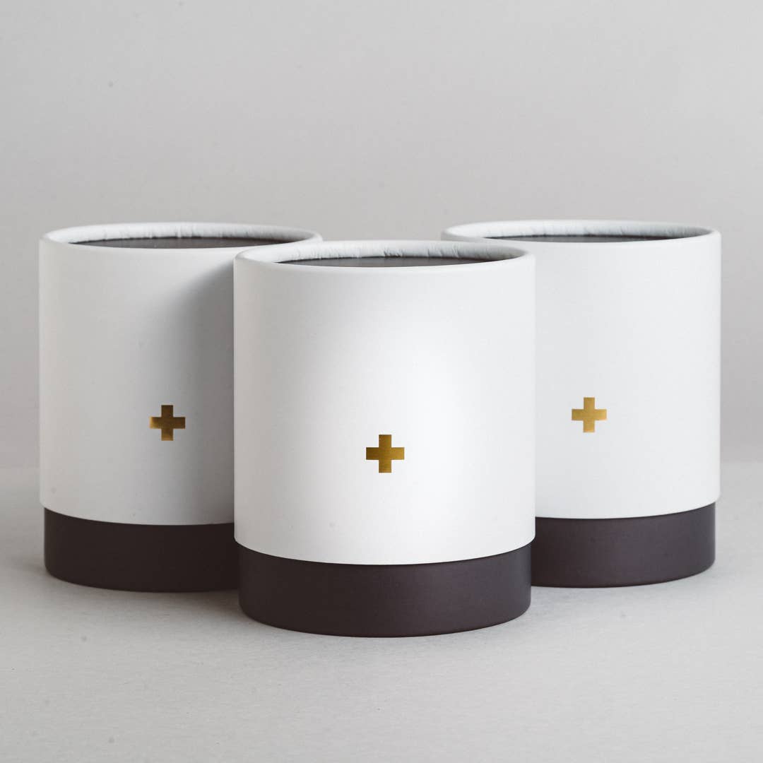 Black Sand + Mangosteen - Premium Soy Candle