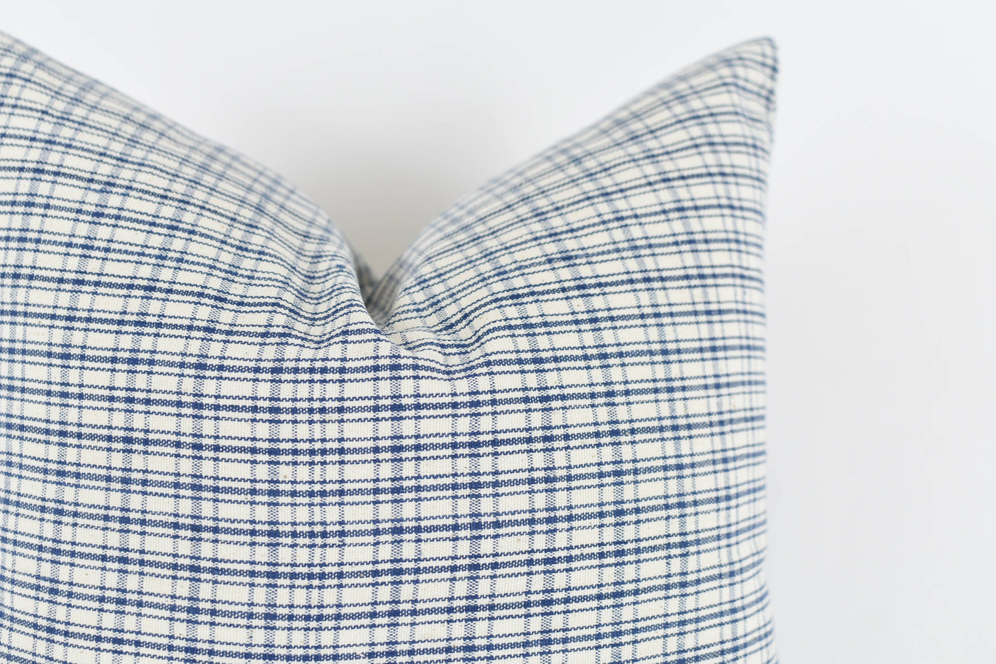Gloria Pillow