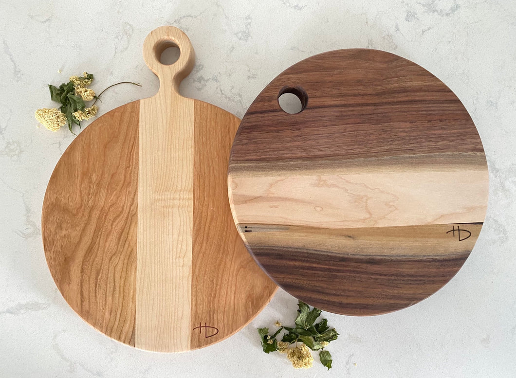 Hanna Dausch Chopping Boards on- 2 Styles