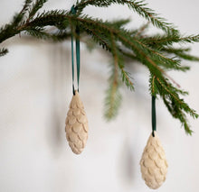Load image into Gallery viewer, Mifuko Wooden Ornament / Spruce Cone
