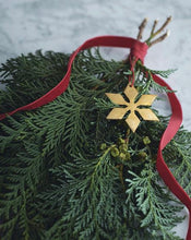 Load image into Gallery viewer, Brass Snow Flake Ornaments
