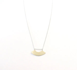 CLAUS petite arch necklace