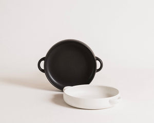 Stoneware Dinner Plate With Handles - White or Black