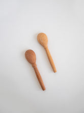 Load image into Gallery viewer, Salt Cellar Spoon / Beechwood  - Set/2
