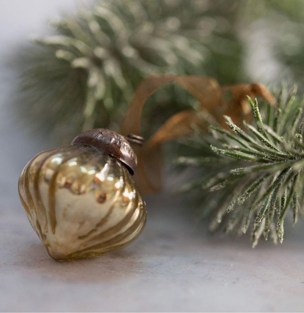 Ornaments - Gold Crackle Glass Lantern